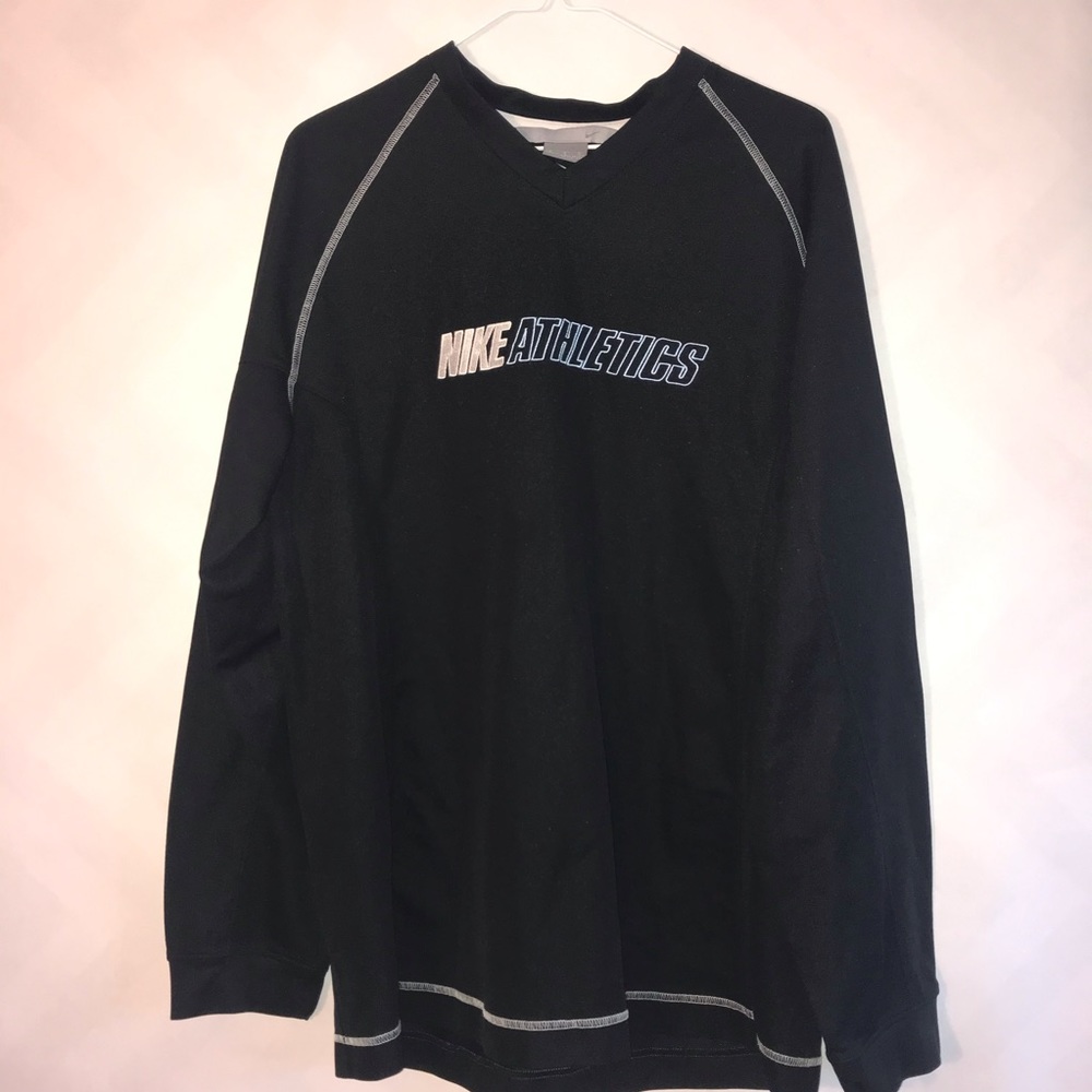 Nike athletics long sleeve shirt large